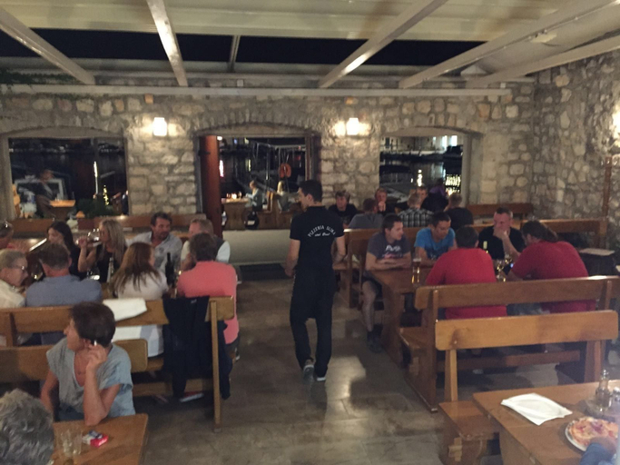 Food & Drinks, Villa Slika, Milna