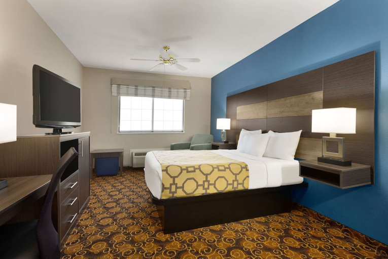 Bedroom 3, Baymont by Wyndham Winchester, Clark