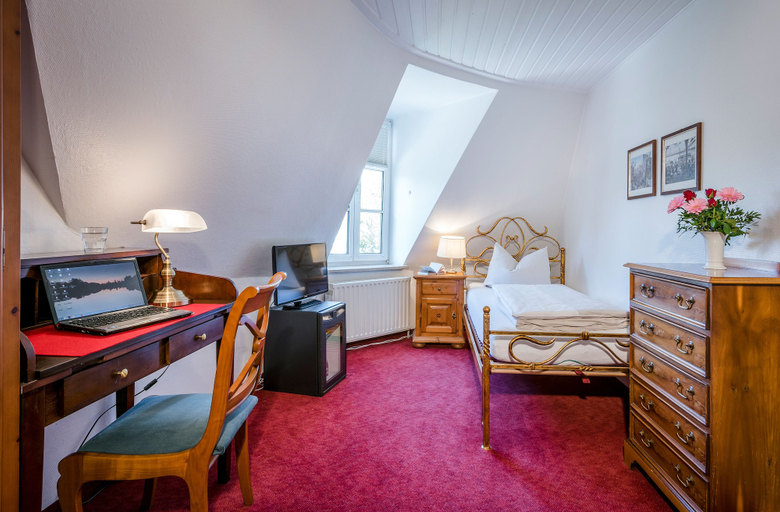 Bedroom 3, Hotel Laimer Hof Nymphenburg Palace Munich, München