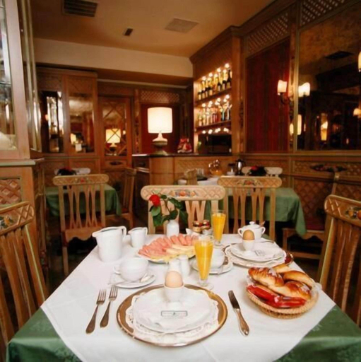 Food & Drinks 5, Hotel Valle, Rome