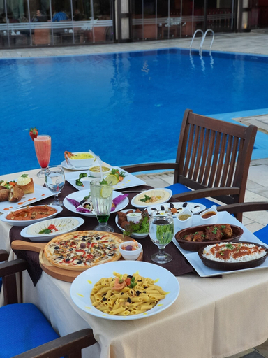 Food & Drinks 4, Helnan Landmark Hotel, New Cairo 1