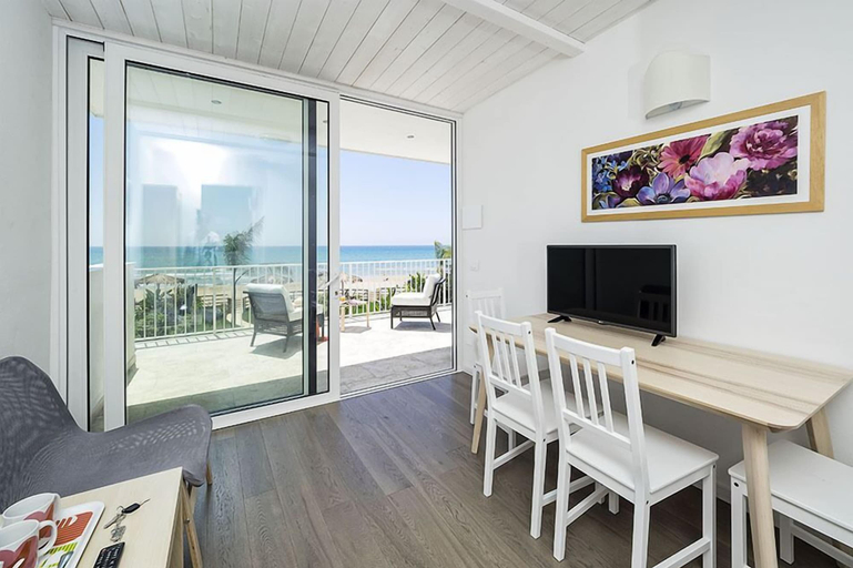 Others 5, Villa Muriel - Marina, Ragusa