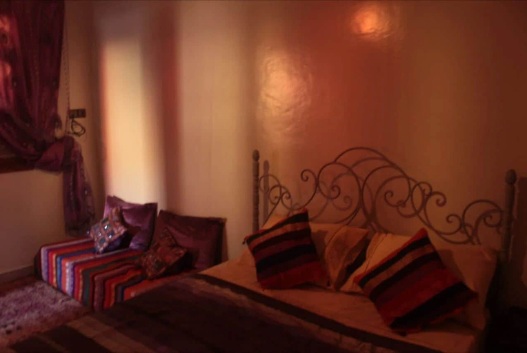 Bedroom 4, Emallayan - Hostel, Agadir-Ida ou Tanane