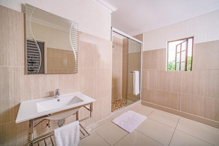 Bathroom 5, Khayalami Hotels - Mbombela, Ehlanzeni