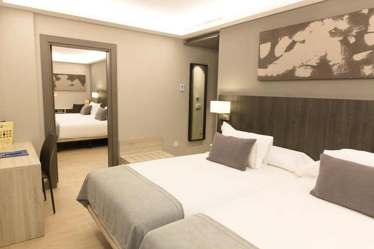 Bedroom 2, Hotel Cruz de la Victoria, Asturias
