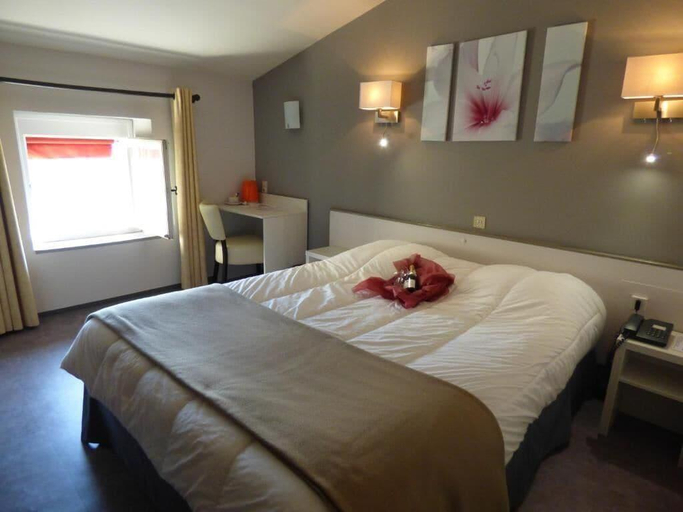 Bedroom 3, du Centre, Drôme