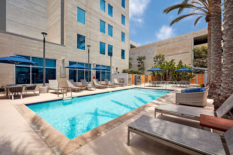 Sport & Beauty 3, Hyatt Place LAX El Segundo, Los Angeles