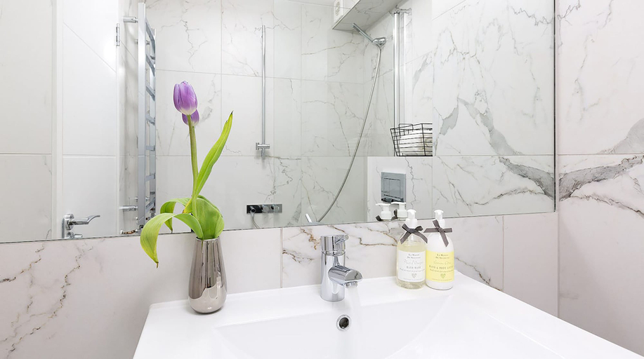 Bathroom 2, Craven Hill by Lime Street, London