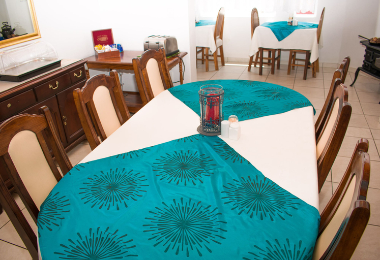 Food & Drinks 4, Tina's Guesthouse, Swakopmund