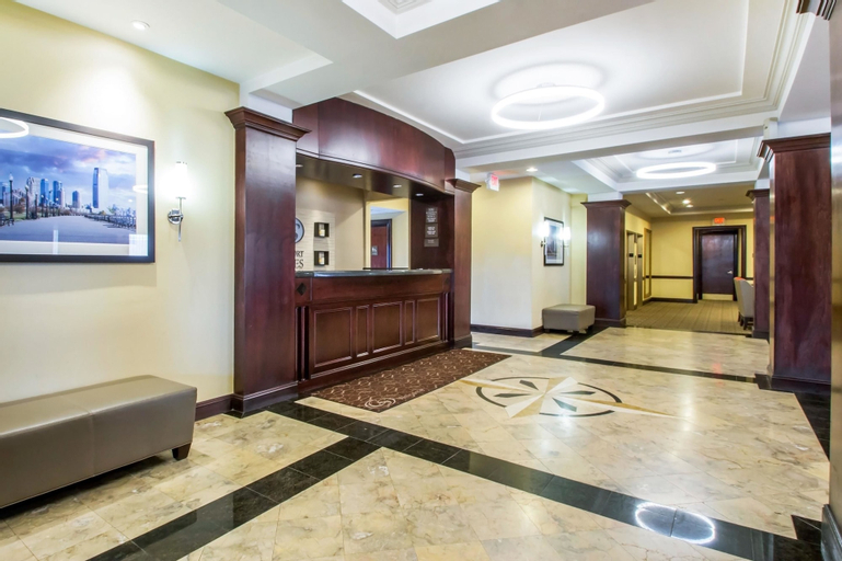 Public Area 2, Comfort Suites at Woodbridge, Union