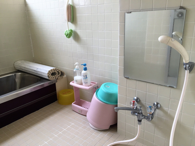 Bathroom 3, Pension Hobby Hakuba Norikura, Otari
