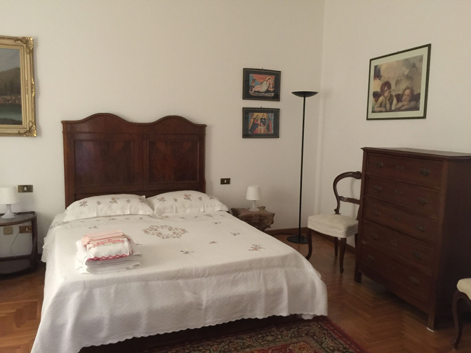 Bedroom 4, Da Cristina Palazzo Atanasio, Palermo