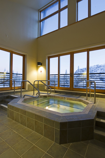 Sport & Beauty 5, Kirkwood Mountain Resort by Vail Resorts, Alpine