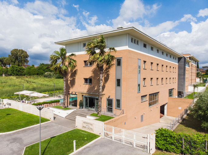 Exterior & Views 2, Ardeatina Park Hotel, Rome