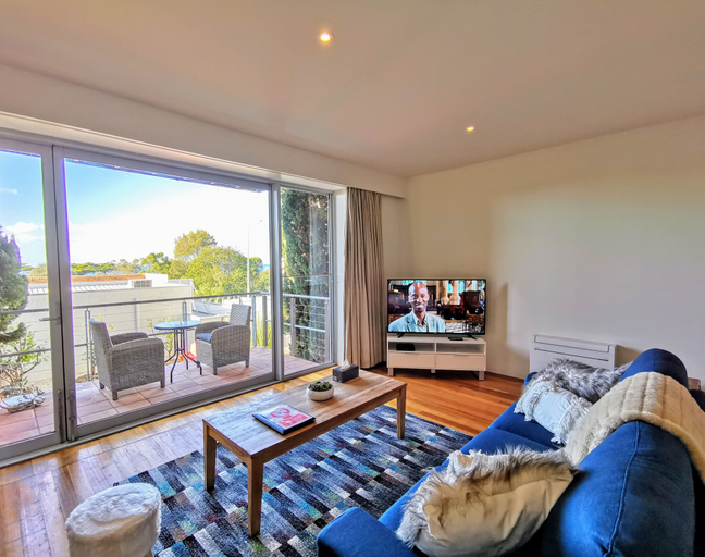Others 5, Phoenix Apartments, Surf Coast - West
