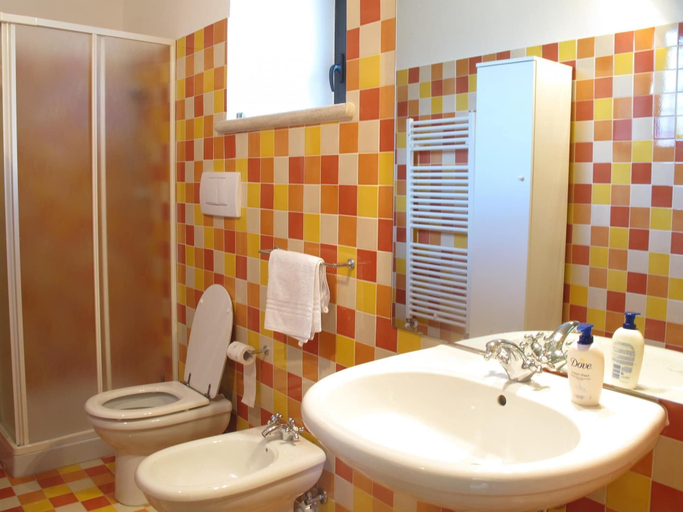 Bathroom 3, RSH Luxury Casale Sabina Valley, Rieti
