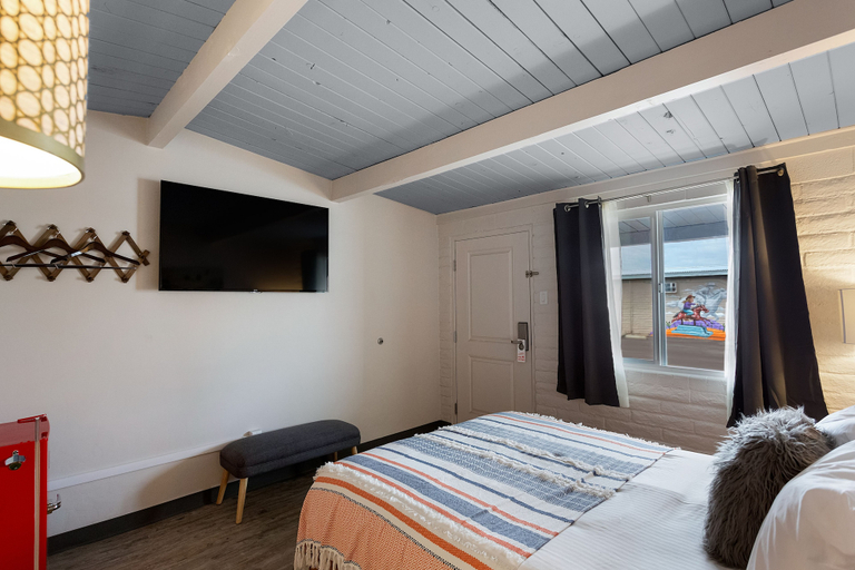 Bedroom 4, Hotel McCoy Tucson - Art, Coffee, Beer, Wine, Pima