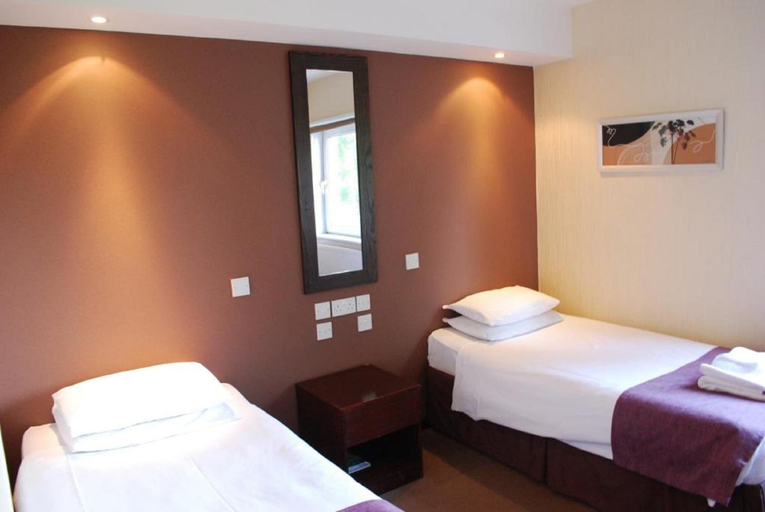 Bedroom 3, Great Western Hotel Aberdeen, Aberdeen