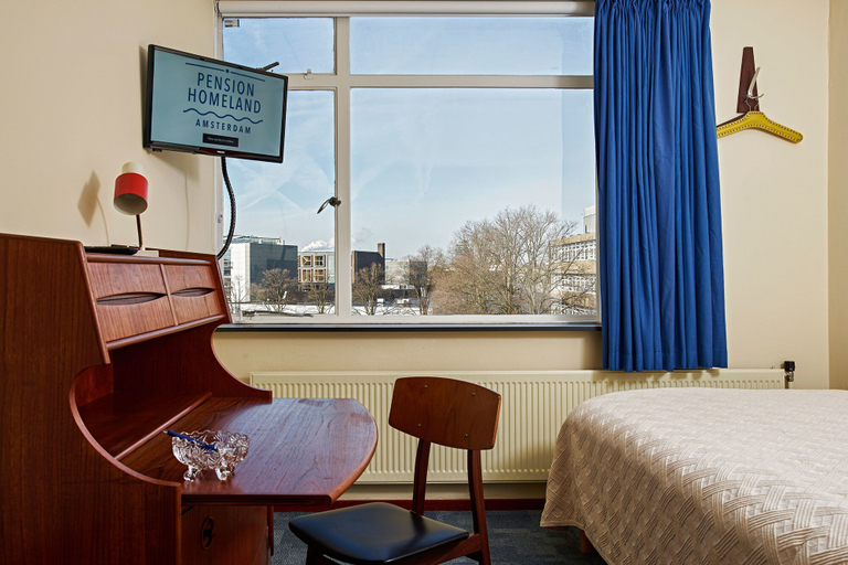 Bedroom 4, Pension Homeland, Amsterdam