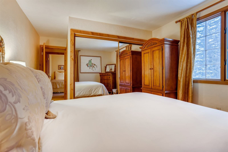 Bedroom 3, 2-385 Gore Creek dr Vorlaufer 201, Eagle
