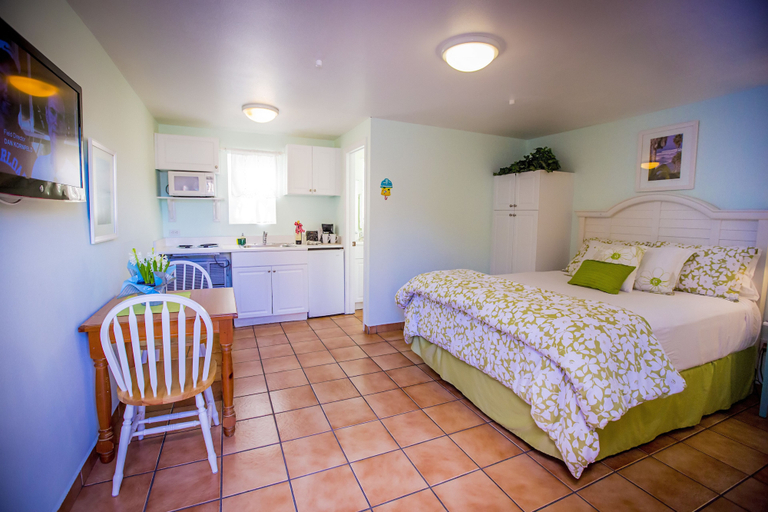 Bedroom 2, Leucadia Beach Inn, San Diego