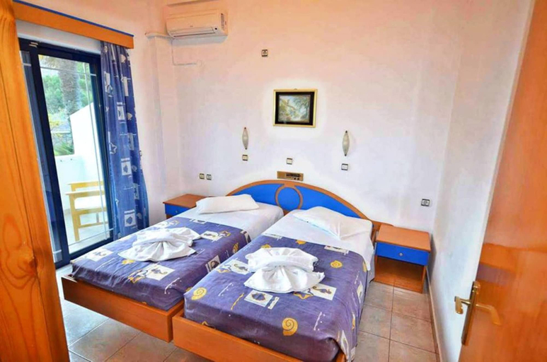 Bedroom 2, Nitsas Hotel Apartments, South Aegean