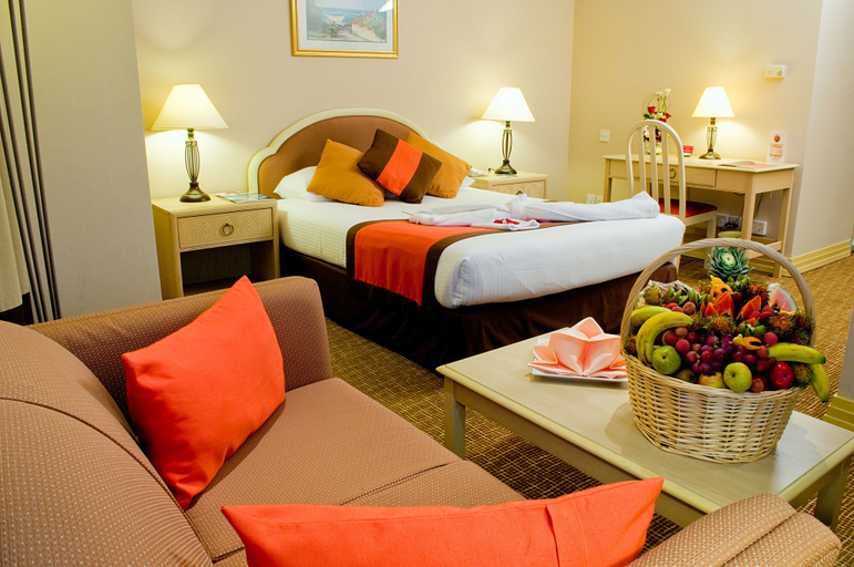 Bedroom 4, Novel Hotel City Center, Abu Dhabi City