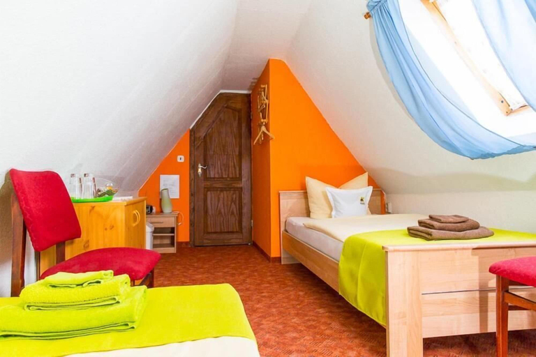 Bedroom 4, Kräuterhotel Garni zur Klostergrotte, Weimarer Land