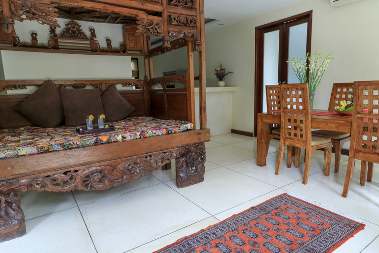 Others 5, Villa Soulange, Badung