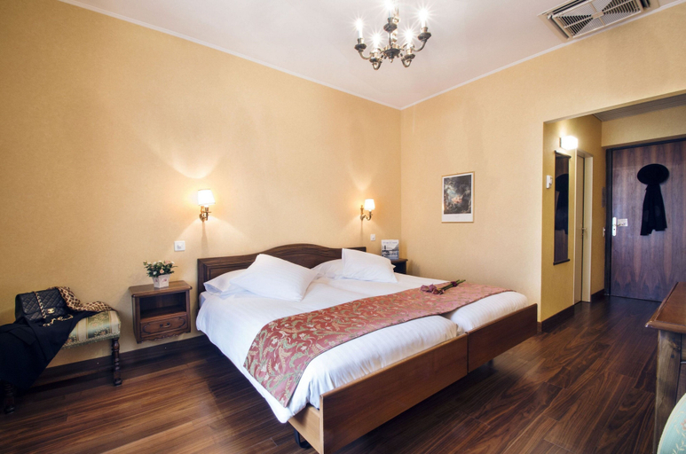 Bedroom 3, International au Lac Historic Lakeside Hotel, Lugano
