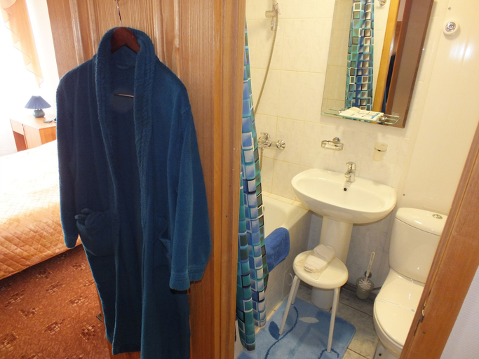 Bathroom 3, Hotel Rossiya, Samara
