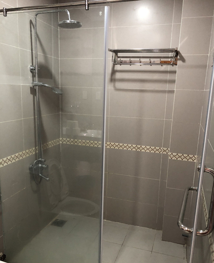 Bathroom 4, South Flower Hotel, Nha Trang