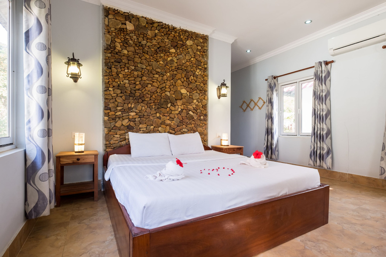 Bedroom 4, Le Kep Bungalows, Kaeb