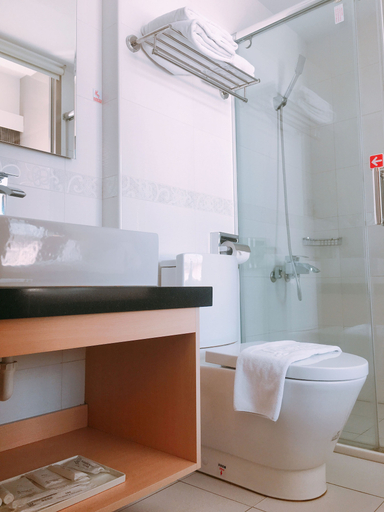 Bathroom, Hotel Leisure Taipei, Taipei City