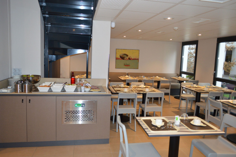 Food & Drinks 5, Aparthotel Adagio Lyon Patio Confluence, Rhône