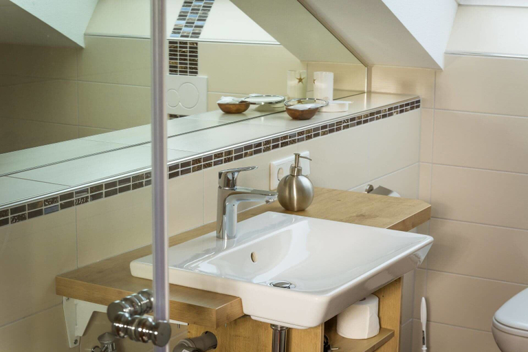 Bathroom 3, Landhotel Windlicht, Aschaffenburg