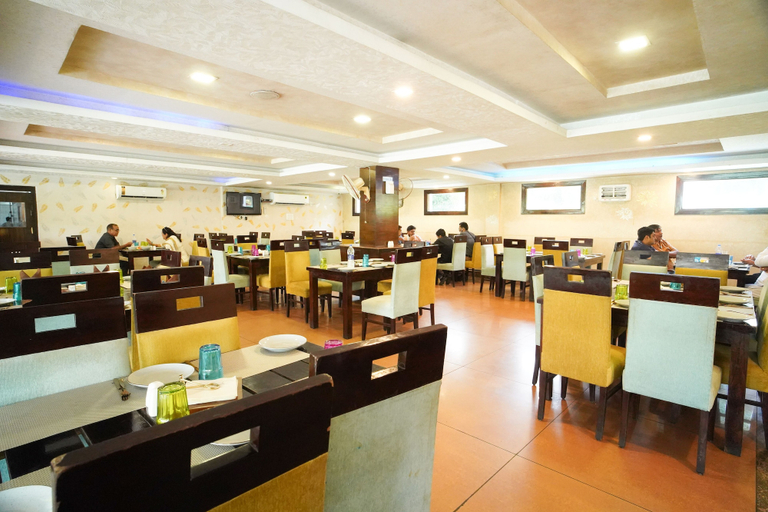 Food & Drinks 5, Comfort Inn Coral River, Pathankot