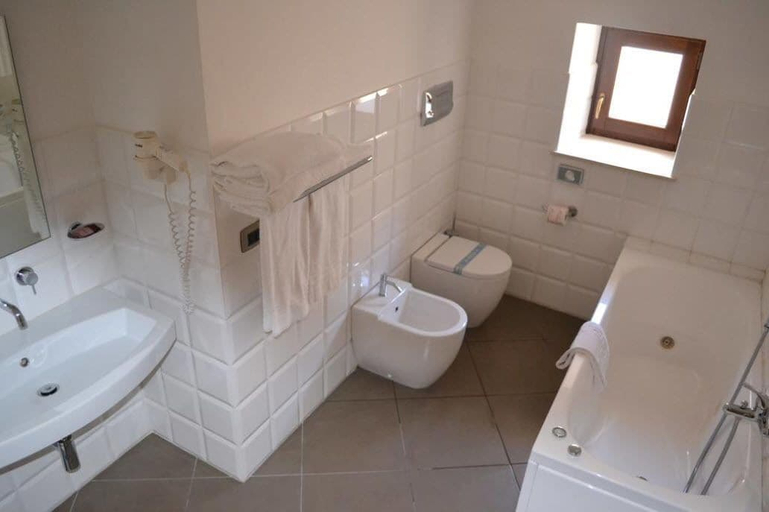 Bathroom 5, Le Magnolie Hotel Modica, Ragusa