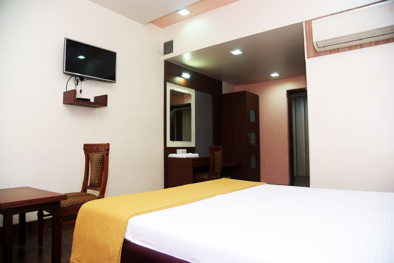 Bedroom 3, Hotel Indiana Inn, Thane