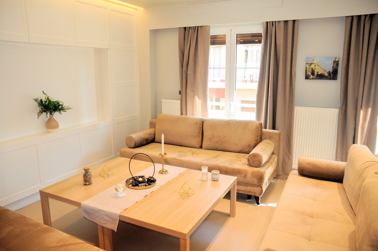 Others 5, Luxurious Apartment in Acropolis, Attica