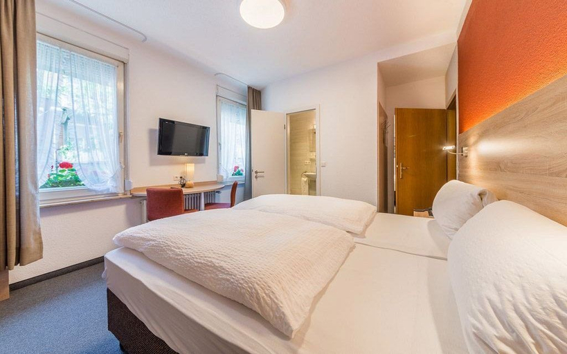 Bedroom 2, Hotel Goldener Sternen, Konstanz