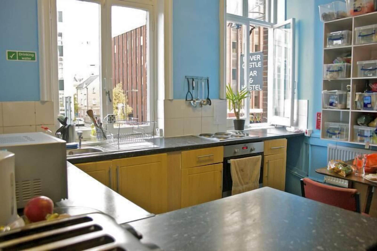 Others 5, Dover Castle Hostel, London