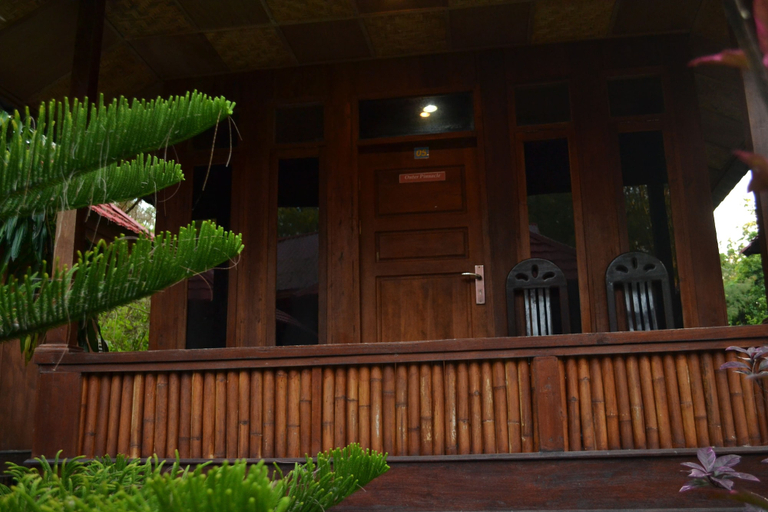 Exterior & Views, Hoga Dive Inn Wakatobi, Wakatobi