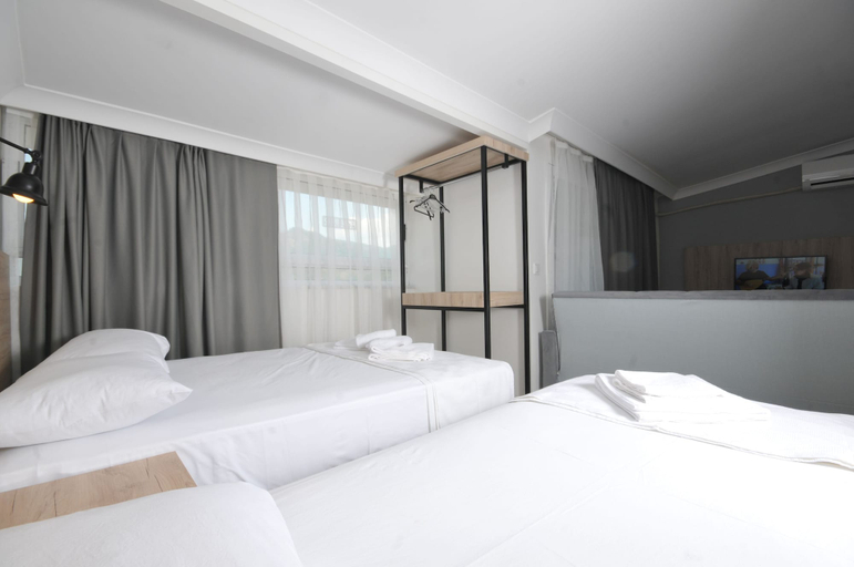 Bedroom 3, Club Sema Suite Hotel, Marmaris