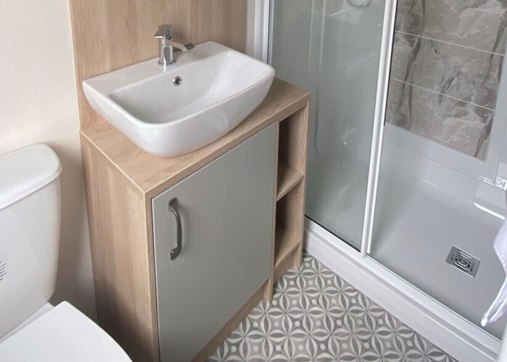 Bathroom 5, Seascape Bude, Cornwall