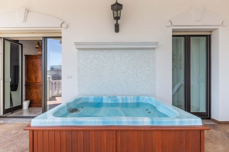 Spa 2, 2448 Palazzo Montagna - Suite by Barbarhouse, Lecce