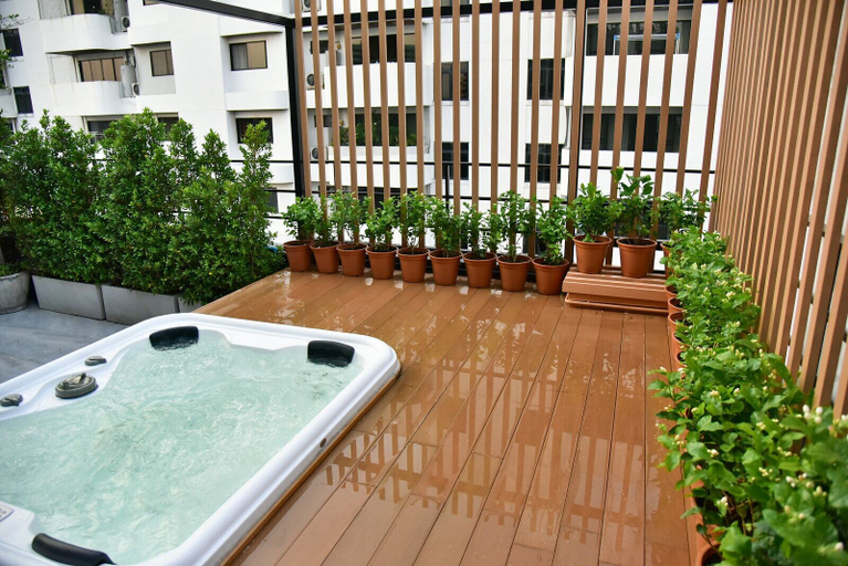 Sport & Beauty 5, The Kaze 34 Hotel and Serviced Residence, Khlong Toey