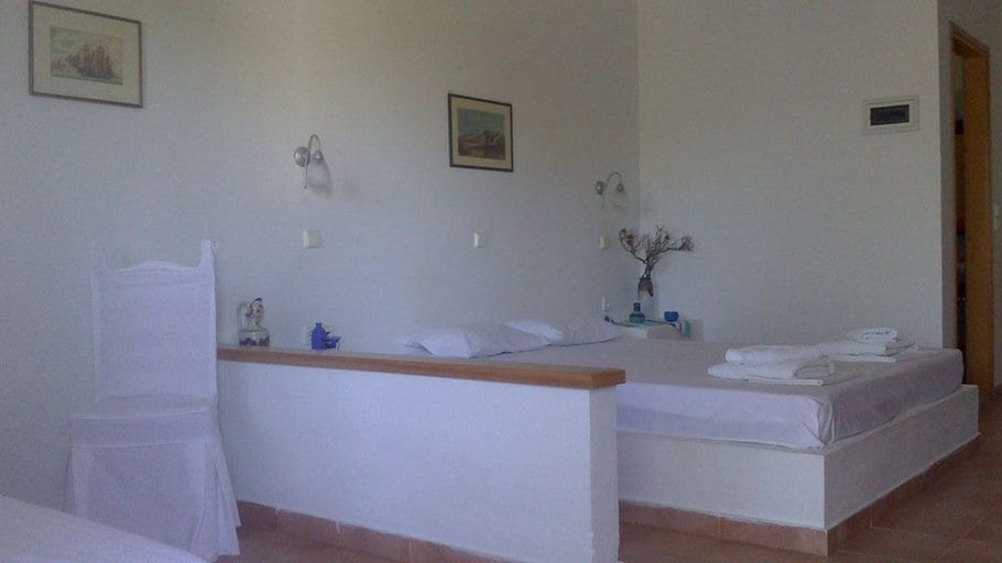 Bathroom 5, Anastasia's Garden, South Aegean