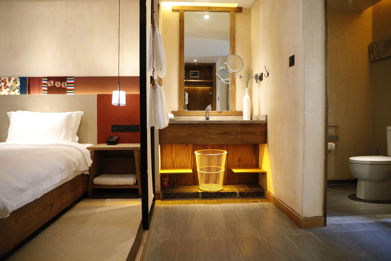 Bedroom 2, Feifan Hotel, Dêqên Tibetan