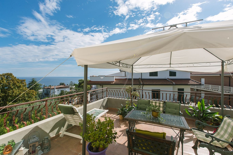Terrace/patio 2, B&B Villa Francesca, Catanzaro